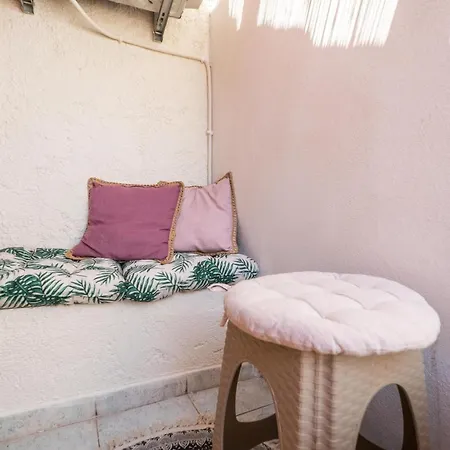 Kolymbos House *